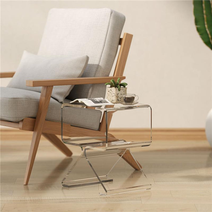 TAVOLINO BASSO GEOMETRICO A 2 LIVELLI  IN ACRILICO CON GAMBE TRIANGOLARI 40X30X45 CM TRASPARENTE