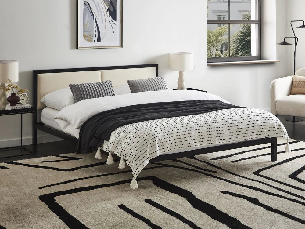 Struttura del letto in metallo Nero e Beige 160 x 200 cm imbottita a doghe minimalista