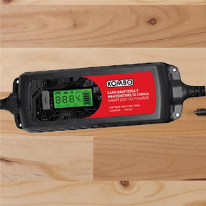 CARICABATTERIA LCD FASTCHARGE 6-12V PER BATTERIE AL PIOMBO DIMENSIONI 180X65X45 MM OKP