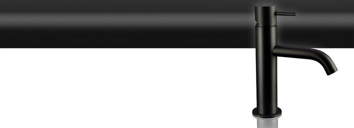 Braccio Doccia in Ottone Sezione Quadrata Nero Opaco - REMER Rubinetterie