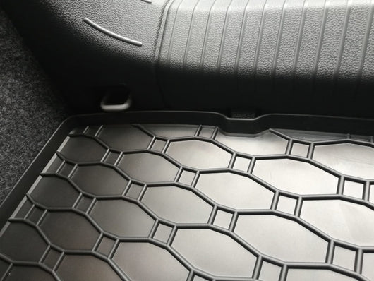 17B-437263 - Tappeto gomma baule - Volkswagen Polo AW dal 2017- , Posizione baule superiore e inferiore