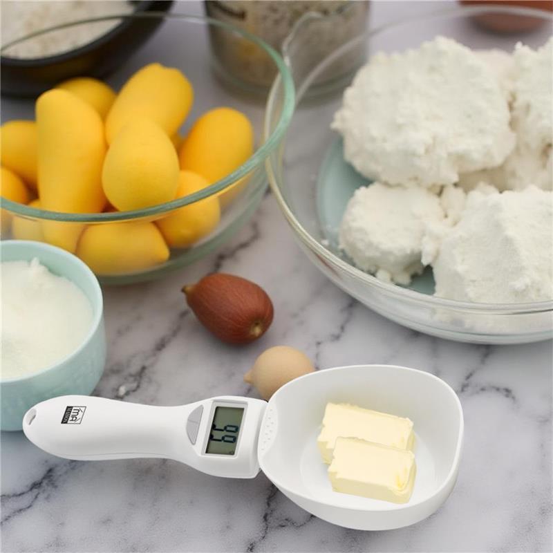 MA MAISON 1 CUCCHIAIO DIGITALE PESA ALIMENTI IN PLASTICA PESO MASSIMO 1 KG CON MANICO COMODO E LEGGERO COLORI ASSORTITI