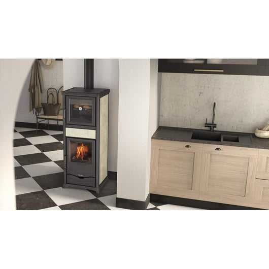 Stufa a Legna con Forno Rossella Plus con Forno 5.0 Maiolica Nordica Colore: Panna