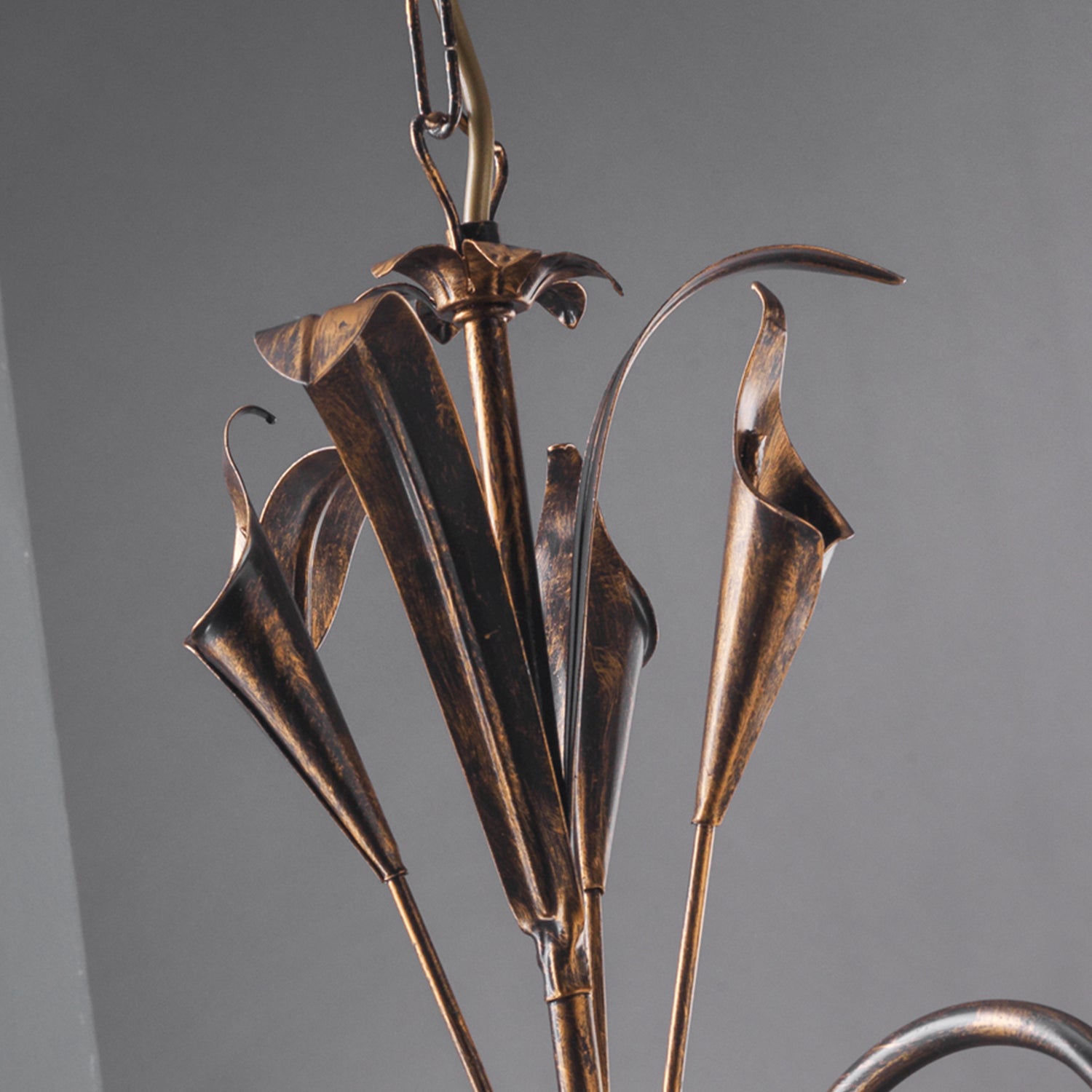 Lampadario 5 luci Lucrezia Bronzo