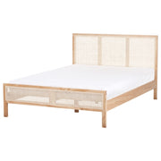 Letto in legno di pino marrone chiaro 140 x 200 cm matrimoniale con testata a treccia viennese a doghe stile rustico minimalista