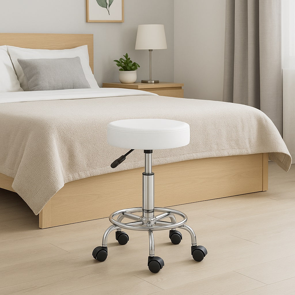 Sgabello con 5 Ruote Girevole in Ecopelle Altezza Regolabile Base Acciaio Robusta Bianco