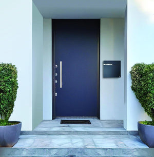 ALUBOX NETTUNO Cassetta Postale Da Esterno Moderna Con VANO XL PER PACCHI DI PICCOLE E MEDIE DIMENSIONI 37x37x11 CM Cassetta Posta Con Portanome da Incedere COLORE: RUGGINE