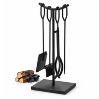 Kit 4 Pezzi Accessori Camino in Ferro Battuto Nero Classico Supporto Stand in Ferro