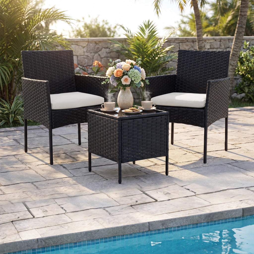 Set mobili da giardino 3 pezzi in rattan con tavolino vetro temperato e 2 poltrone, Arredamento esterno per patio balcone e piscina Beige