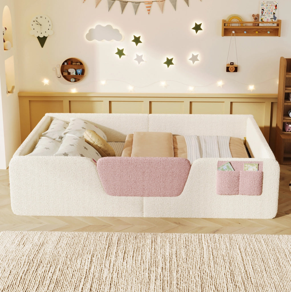 Letto imbottito 140x190 cm con spondine removibili e tasca portaoggetti in velluto beige