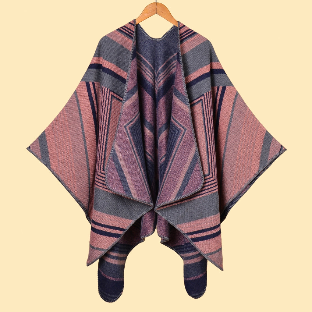 Sciarpa da donna semplice con spacco e motivo geometrico a righe.
