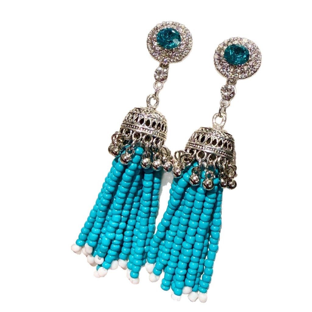 Orecchini vintage con nappe ricamate a mano in turchese blu e diamanti