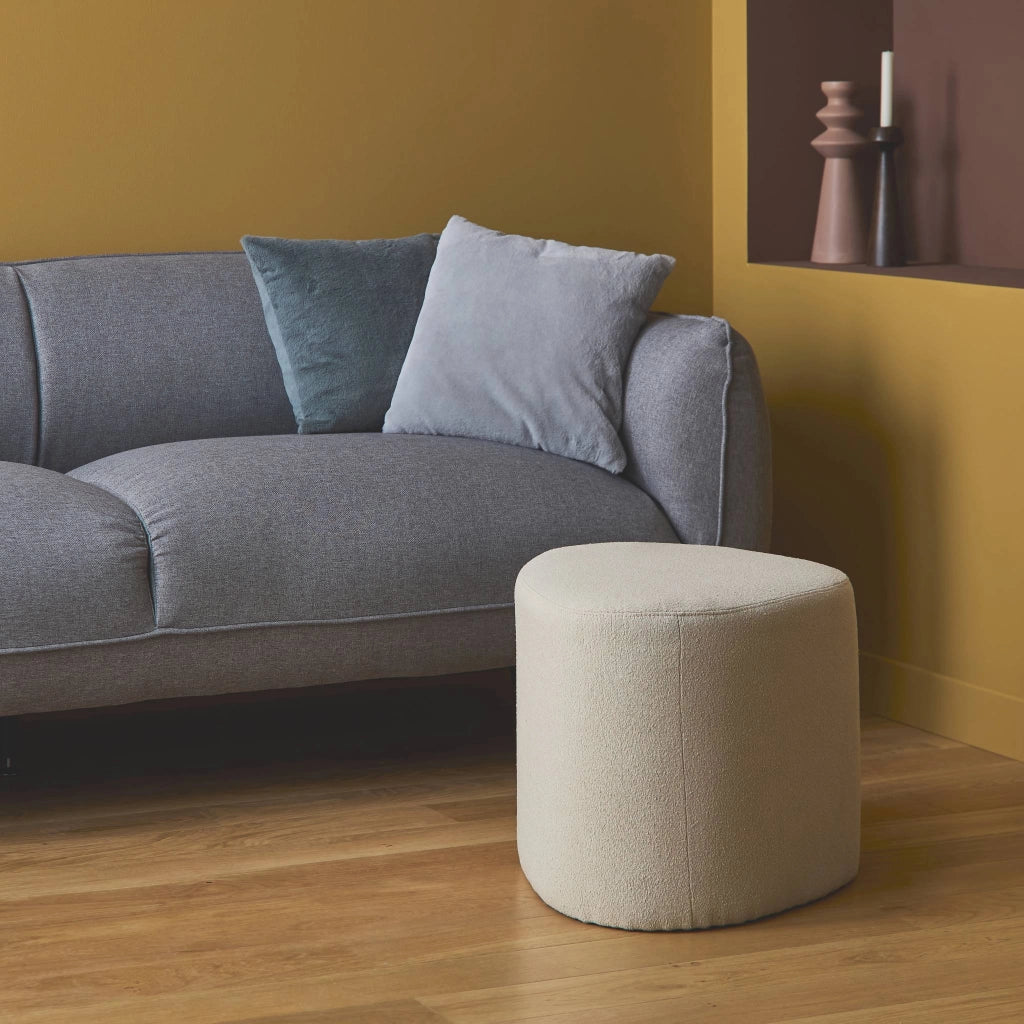 Pouf a forma di ciottolo in tessuto, beige