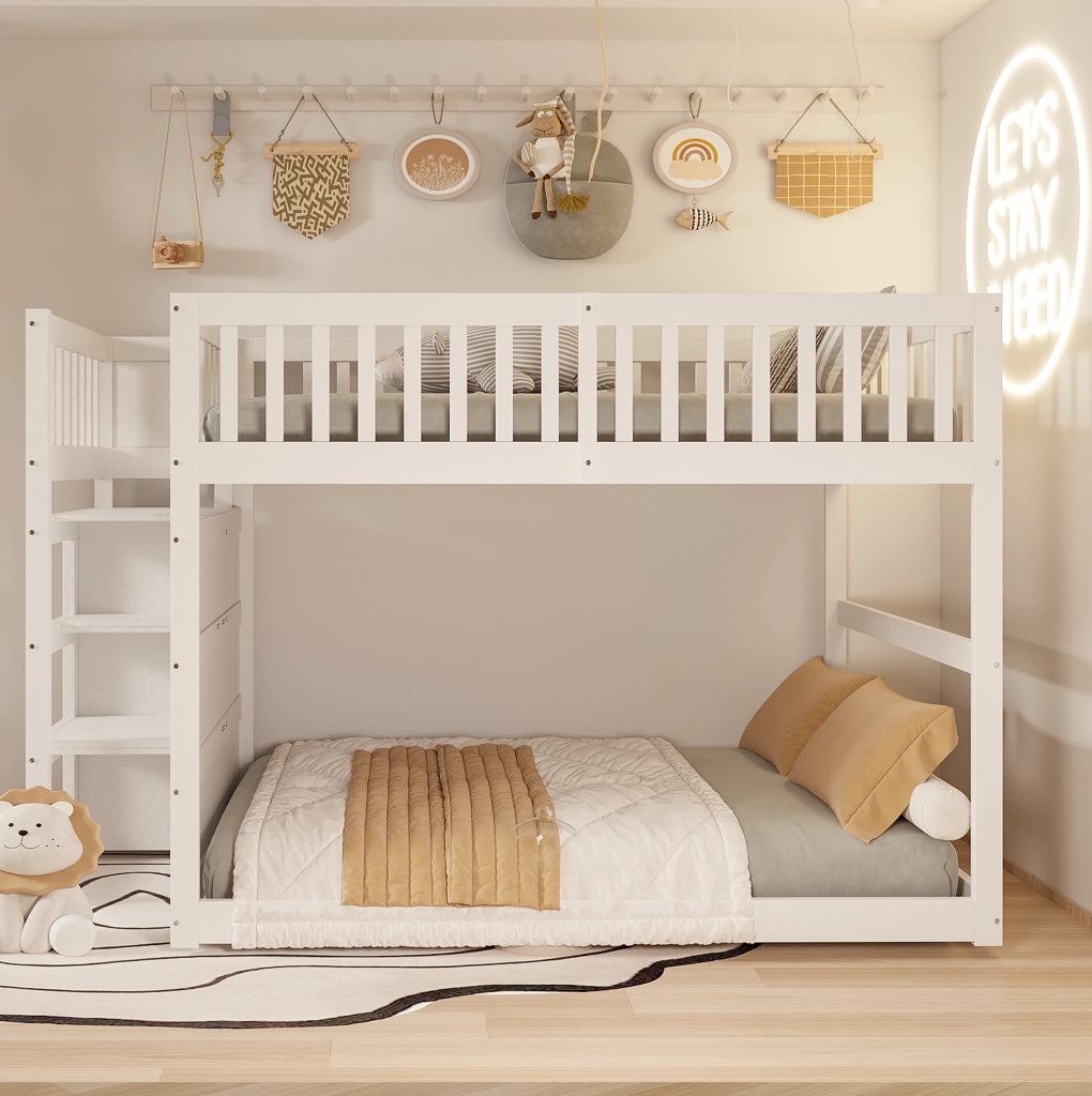 Letto a castello basso modulare 140 x 200 cm bianco con scala contenitore
