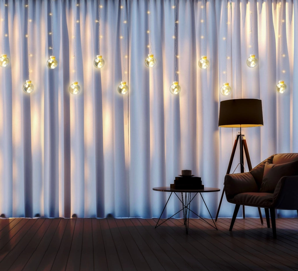Polux Wish Balls tenda LED 108 luci 3W 2700K 300x86cm