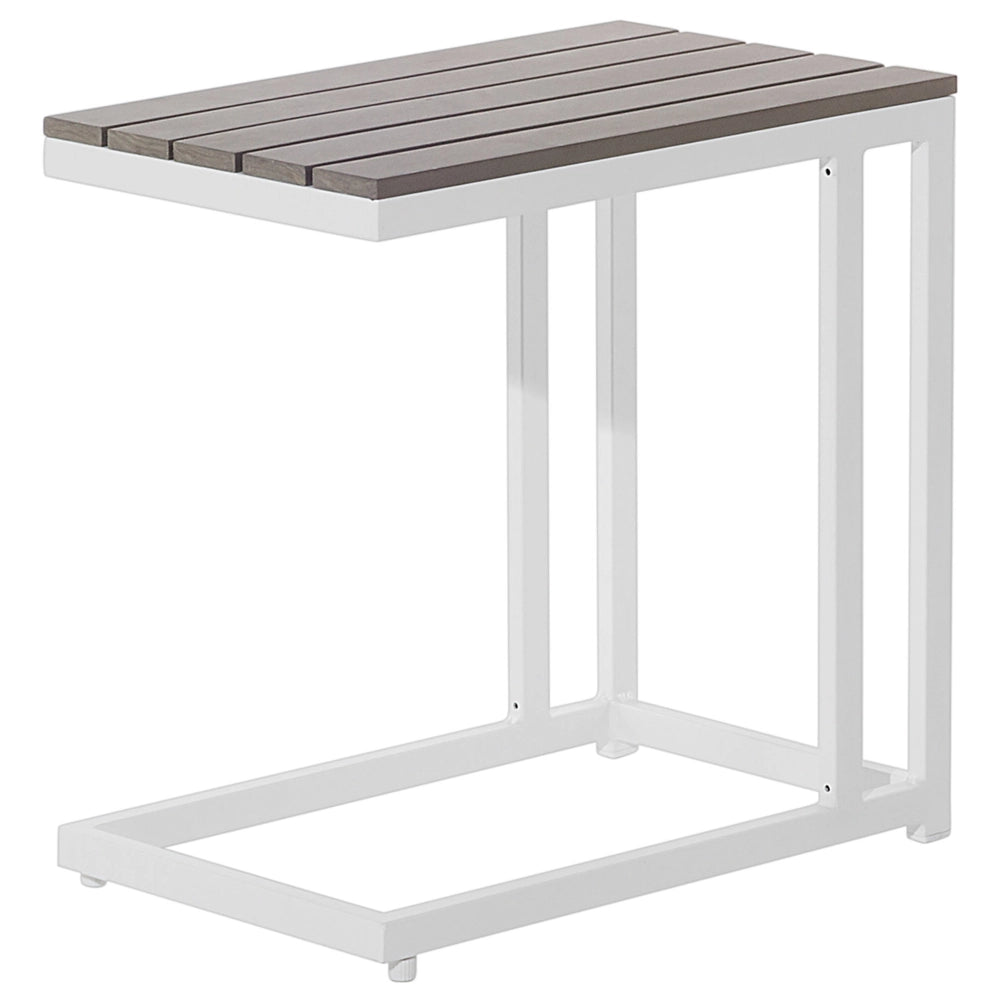 Set divano ad angolo da giardino bianco con cuscini verdi e beige Tavolo a doghe a 5 posti Set moderno scandinavo per conversazioni all'aperto