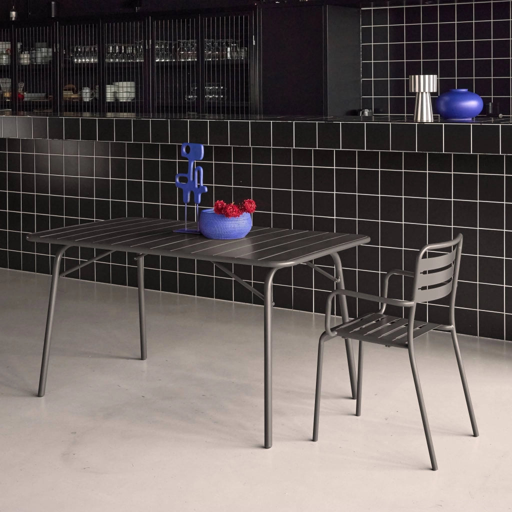 Tavolo da giardino pieghevole in metallo 6 posti, 140cm, antracite
