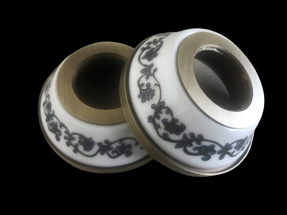 Rubinetto gruppo lavello a parete bronzato, vecchio ottone rosone con fiori