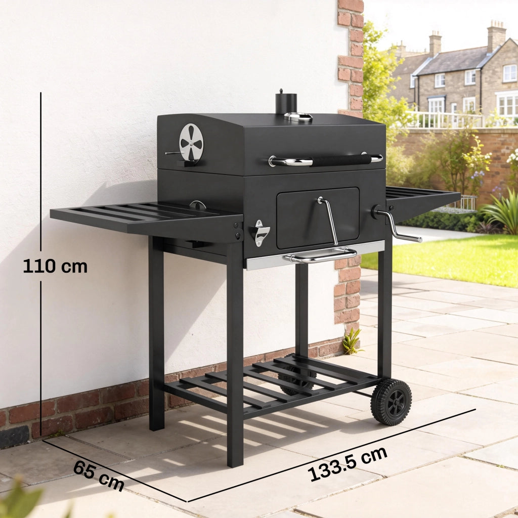 Barbecue a Carbone 133,5x65x110 cm a Rotelle con Griglia Regolabile e Ripiani Pieghevoli in Acciaio e PP Nero