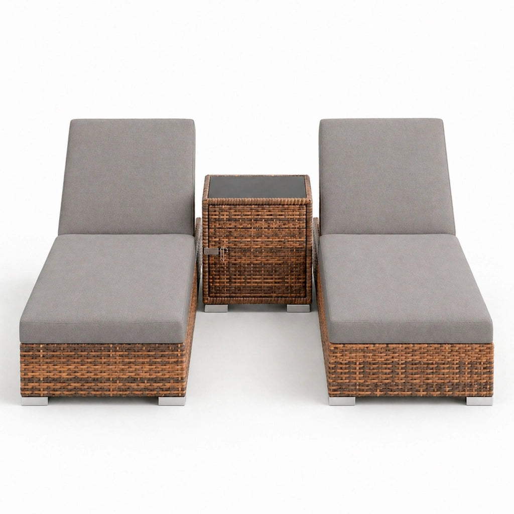 Set 2 Lettini Prendisole In Polyrattan Con Tavolino Sdraio Regolabile Da Giardino Terrazzo Piscina 184 x 60 x 21 Cm Marrone Chiaro E Grigio