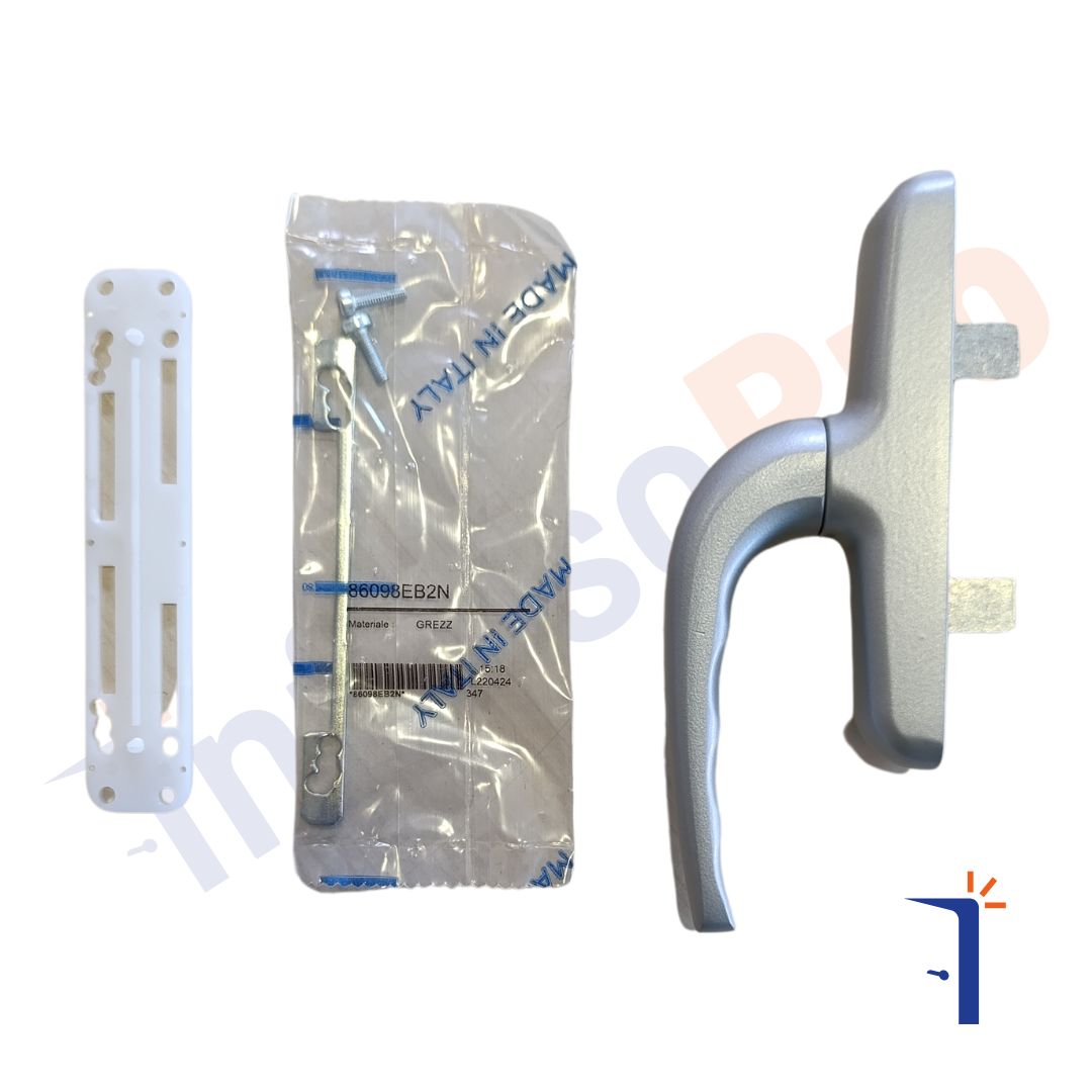 Maniglia cremonese Master Italy modello comfort A6004 per infissi a battente. Vari colori. Colore: ARGENTO