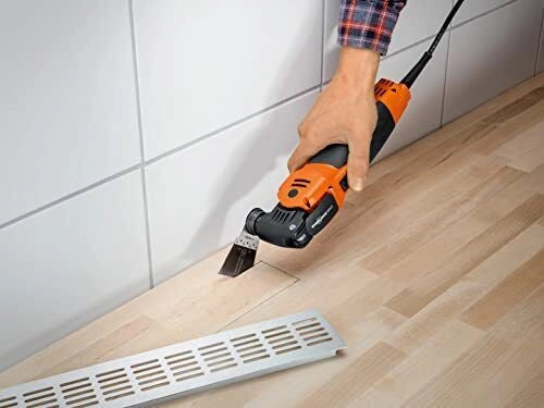 FEIN 72296864000 Multimaster MM 700 Max Top Utensile multifunzione oscillante 450 W con 60 accessori attacco StarlockMax QuickIN colore Arancione e Nero