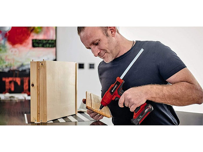 Pistola colla caldo a batteria TE-CG 18 Li Solo senza batteria e caricabatteria