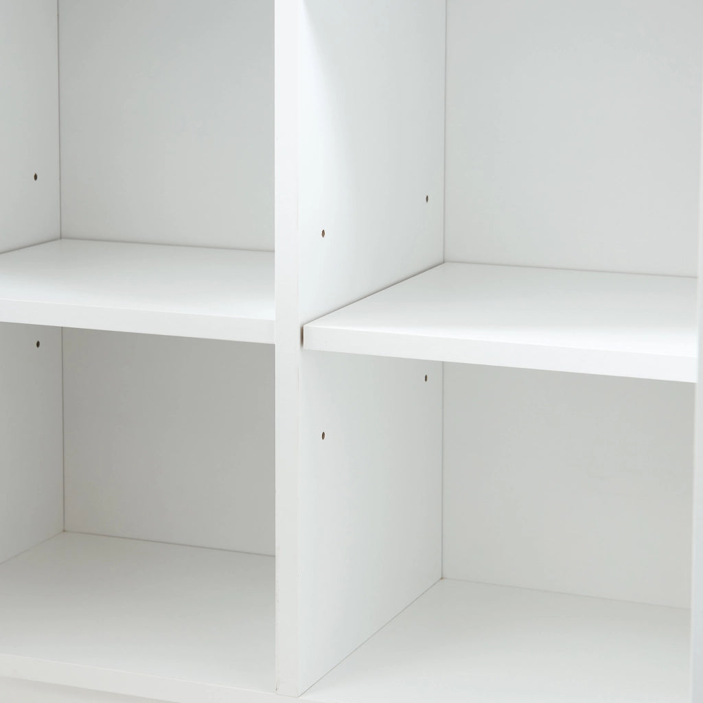 Armadio Comò Alto Bopibobro a 2 Ante Credenza con 4 Ripiani Aperti e 4 Vani Chiusi 118 x 64 x 30 cm - Bianco [en.casa]