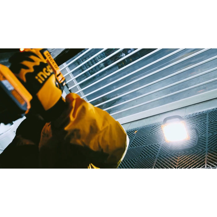 Faretto led da lavoro 20 V a batteria Nudo da 900 a 1800 lumen Ingco CWLI2025