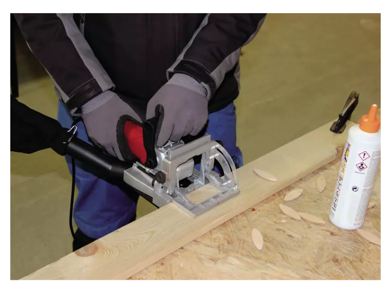 Fresatrice orizzontale Einhell TC-BJ 900 inclinazione e profonditA~ 860W