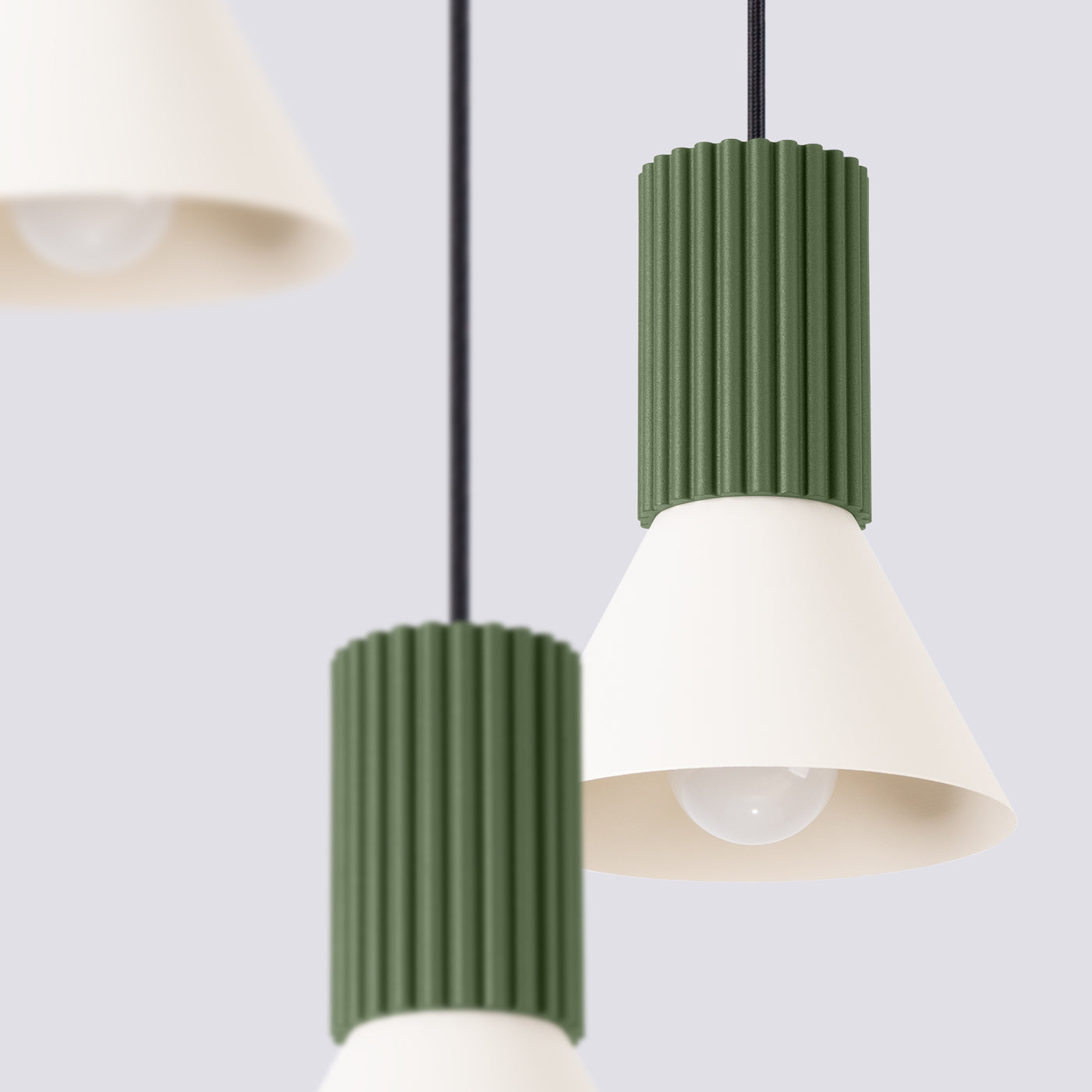 Lampada a sospensione Estria Crimson 3 luci E14 acciaio alluminio beige verde oliva