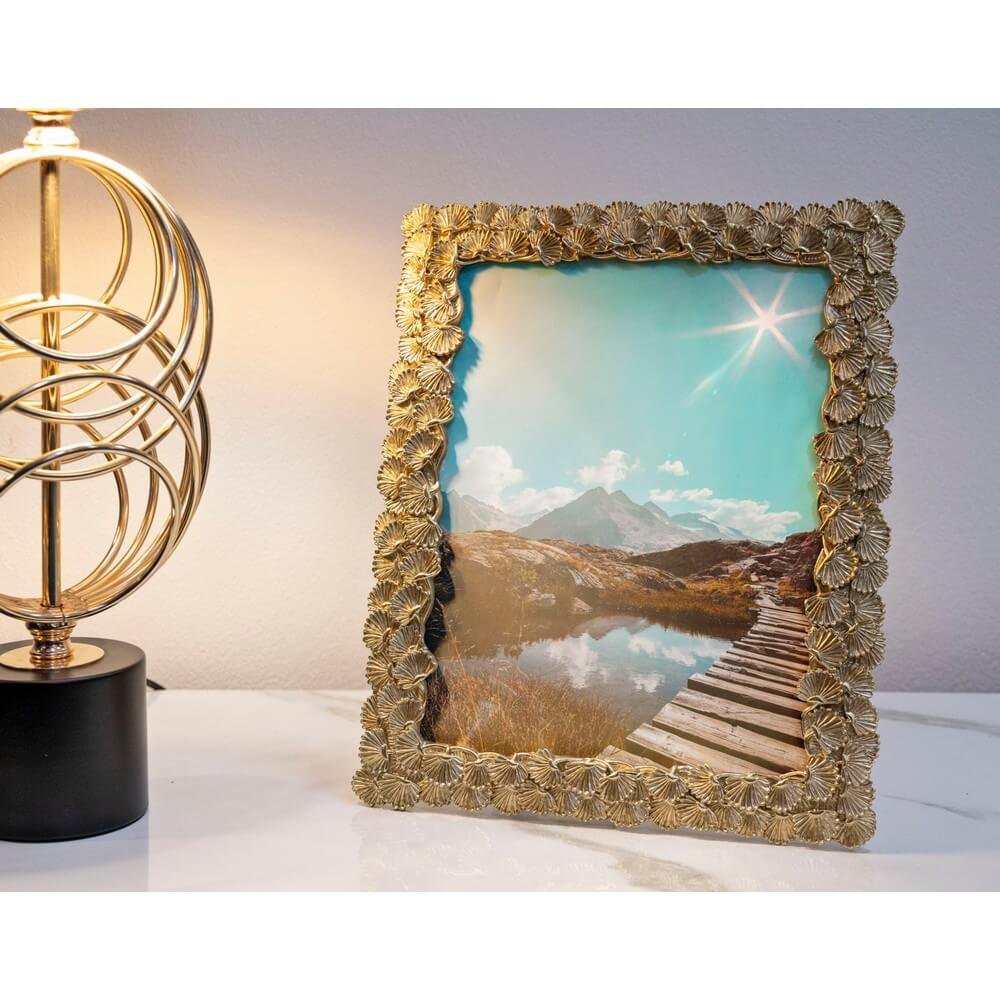 Cornice Sobria Grande cm 25,5X1,8X30,5 (Interno 20X25) - TAME