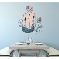 Decorazione Parete Donna con Fiore cm 80X1,3X90 - LADYON FIORE