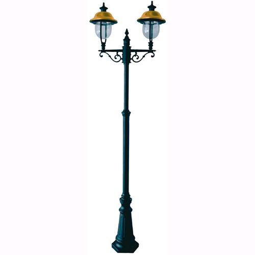 Lampione Da Giardino Mod. Verona Nero 2 Luci Copertura Ramata Su Palo H.242cm.