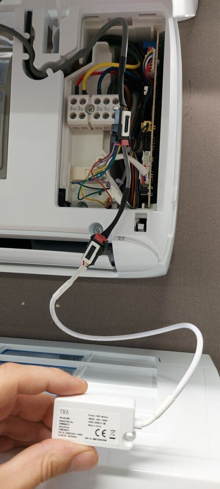 Modulo WiFi Wireless Hi-Smart Life AEH-W4G2 per condizionatore Hisense