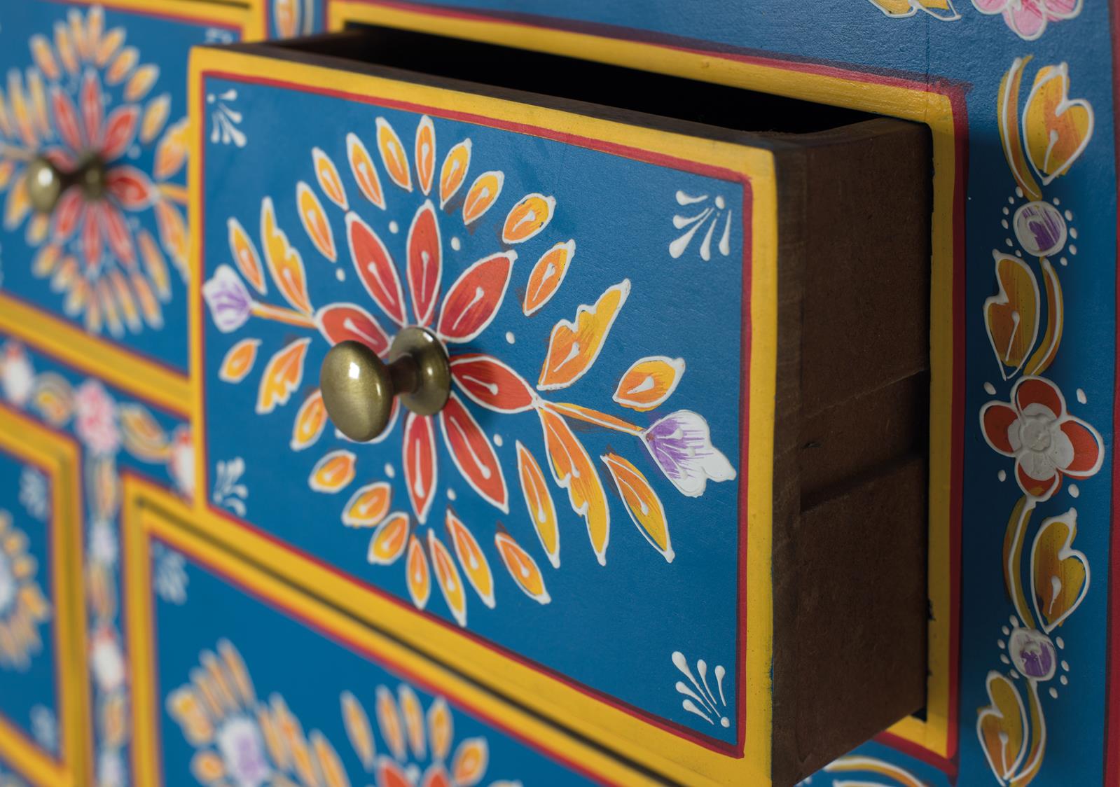 Credenza alta realizzata a mano con legno di mango e MDF 122 cm