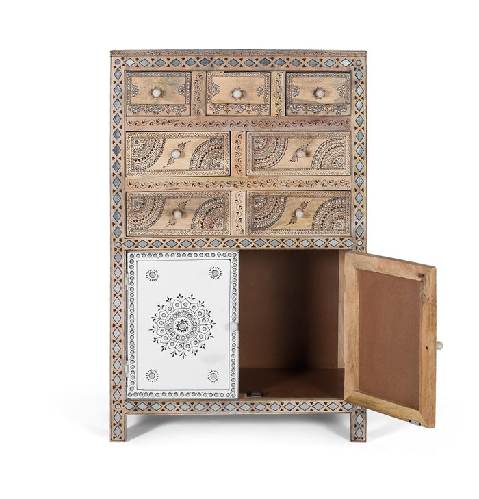 Credenza alta in legno di mango e MDF e dettagli dipinti a mano