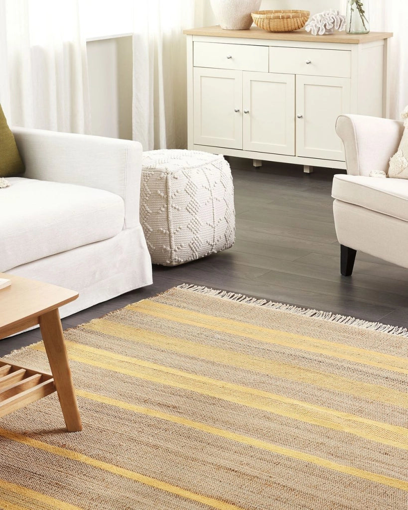 Tappeto in iuta beige e giallo con motivo a righe e nappe 160 x 230 cm soggiorno camera da letto stile boho