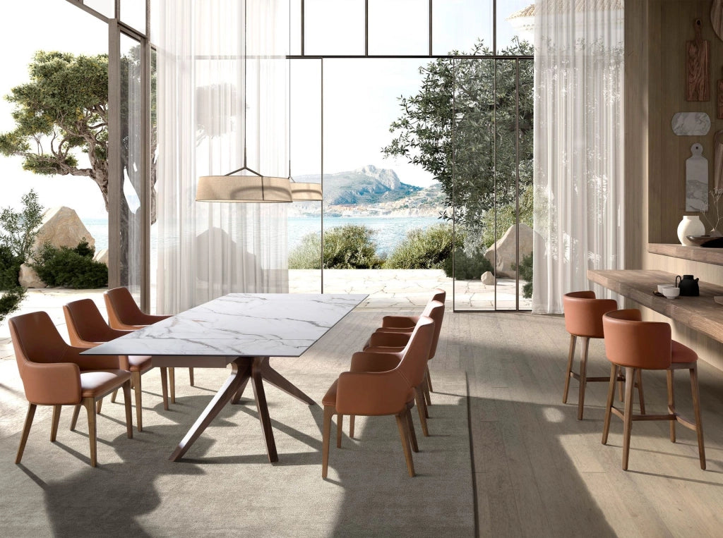 Sedia in ecopelle marrone