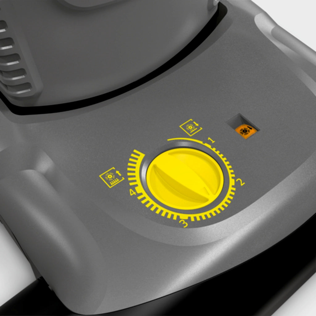 KARCHER Battitappeto Professionale CV 38/2 Adv - Allacciamento elettrico: 220  240 / 50  60 V / Hz - Larghezza di lavoro: 38 cm - Aspirazione: 200 / 20 mbar / kPa