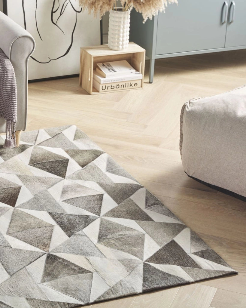 Tappeto tappetino Grigio Pelle 140 x 200 cm Patchwork Pelle Bovina Geometrico Rettangolare Moderno