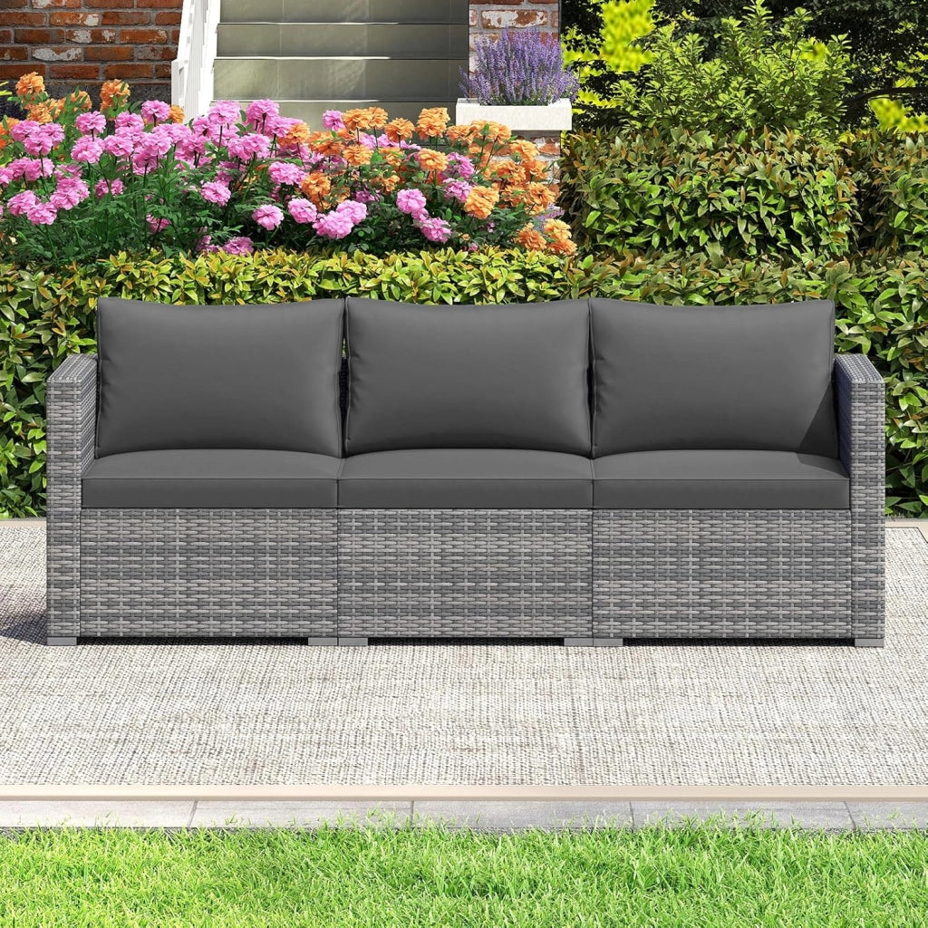 Divano da Giardino a 3 Posti in Rattan con Cuscino Imbottito, Mobili per Terrazza e Balcone, Colore Beige, 193 x 67 x 61,5 cm (Grigio)