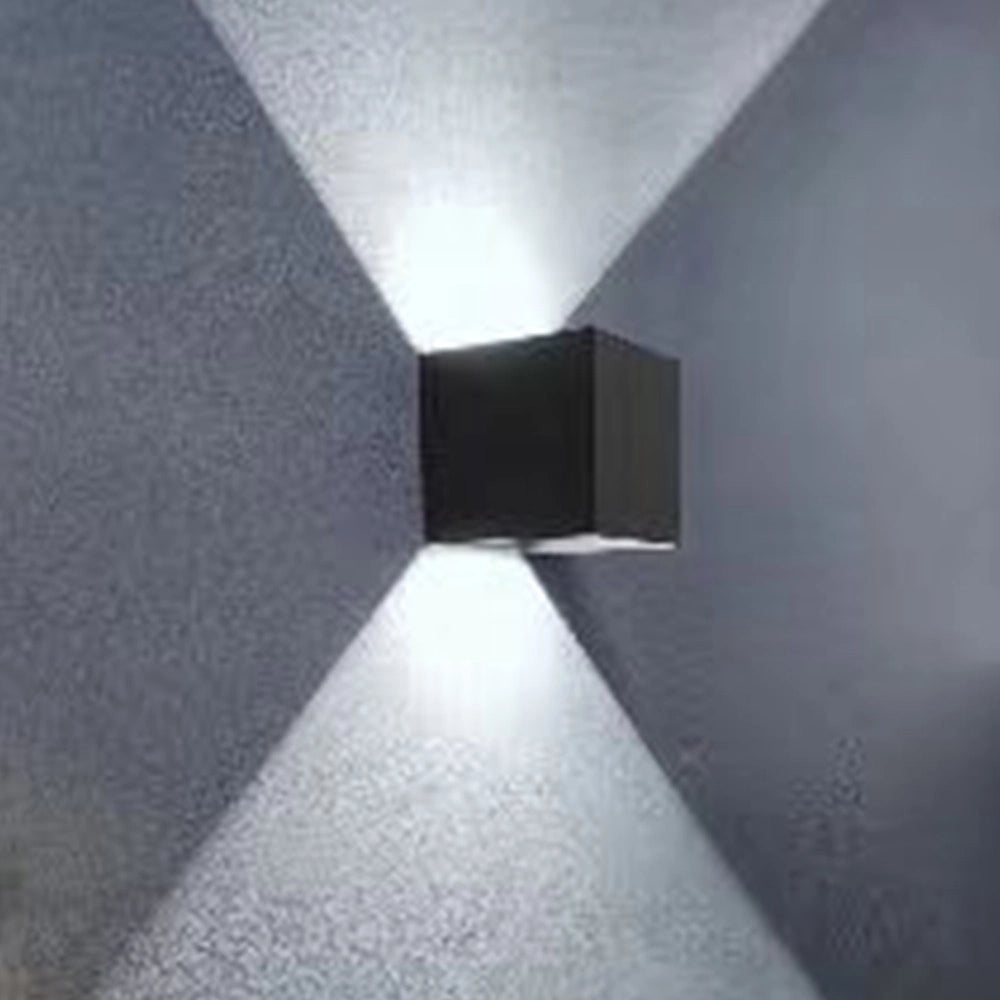 Trade Shop - Applique Da Parete Nero 22 Watt Per Esterno Doppia Emissione Luminosa Ip65 Es66 -
