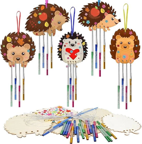 Set di attività per bambini per l'autunno - gioco con il vento, realizzazione di animali in legno - orso, uccello e foglia - attività di fai da te per bambini