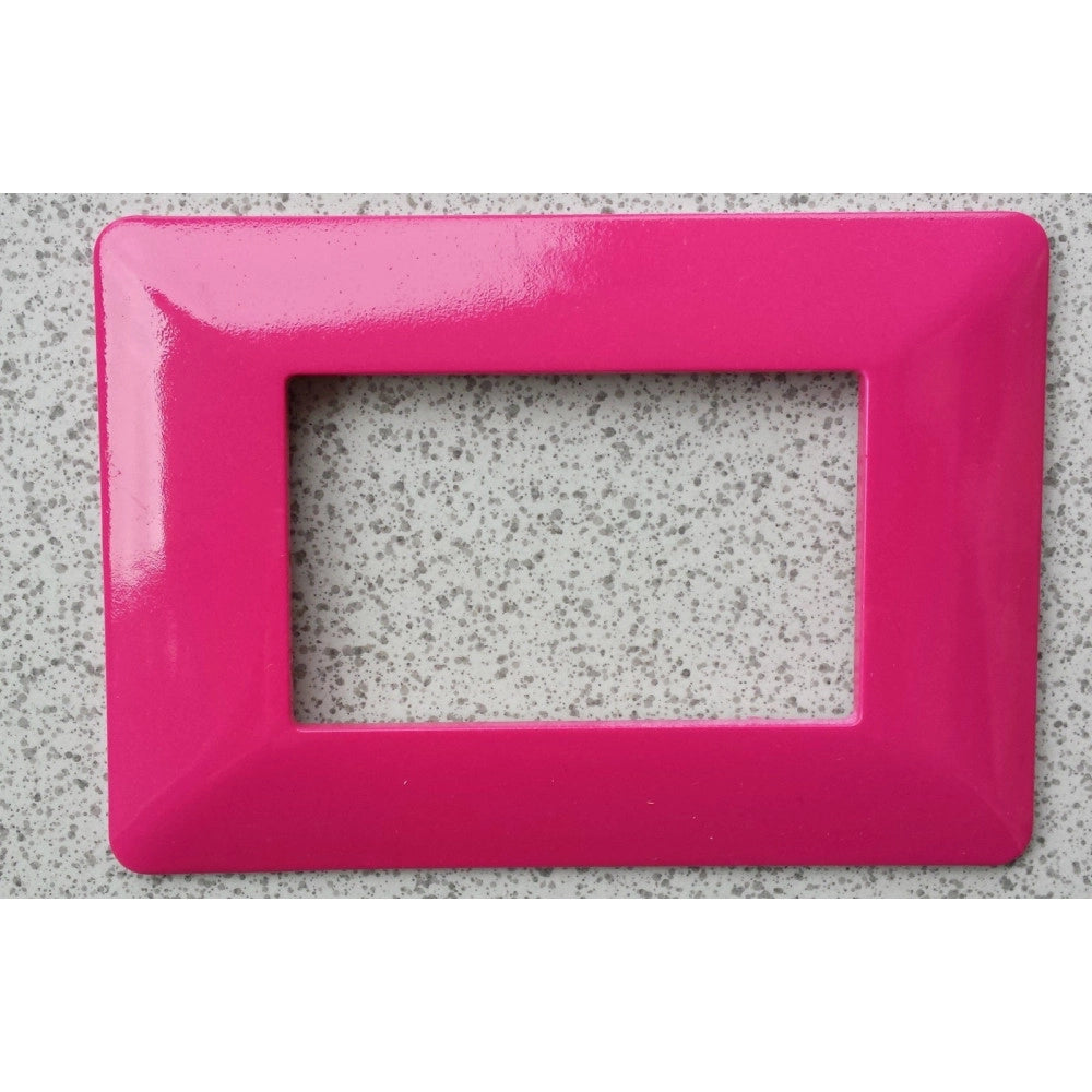 Trade Shop - Placchette Placche In Abs Per Serie Matix Bticino Compatibile 3 4 6 Moduli Color - Fucsia -3 Fori     -