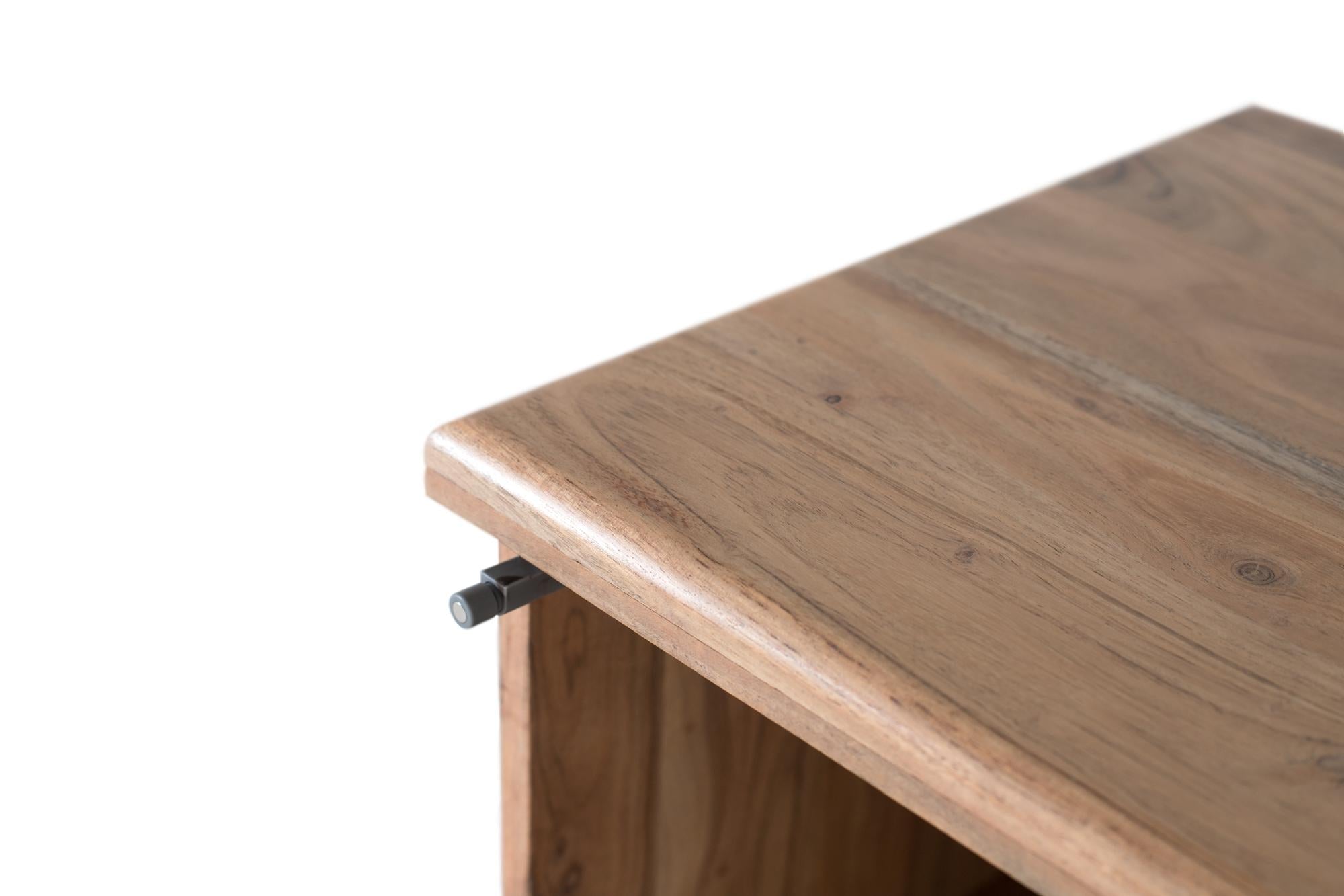 Comodino in legno di acacia naturale