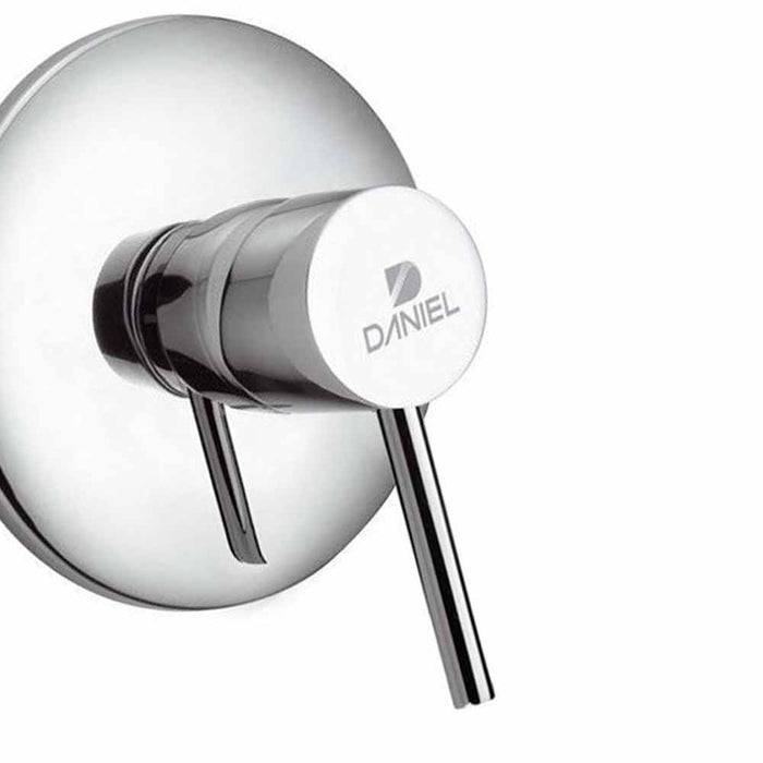 Miscelatore per incasso doccia suvi, design minimale, elegante e raffinato. daniel rubinetterie
