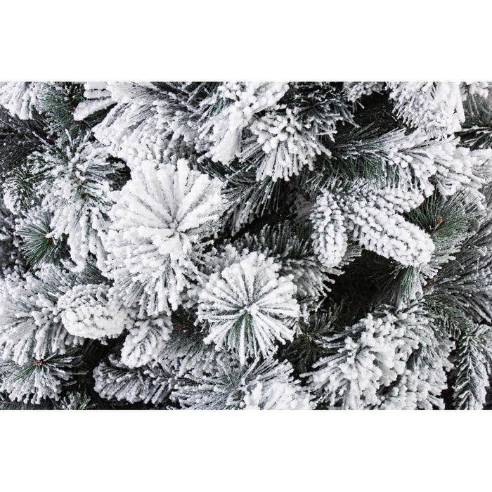 Albero di Natale Garlenda innevato H150 con 456 rami