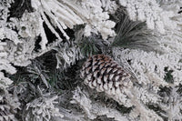 Albero di Natale Avezzano innevato H210 con 1148 rami