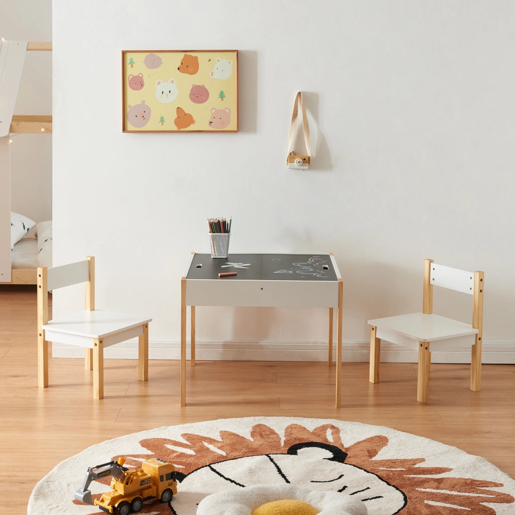 Set Mobili Smedjebacken per Cameretta Tavolo con Lavagne Rimovibili e 2 Sedie - Bianco / Naturale [en.casa]